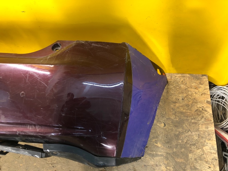 Бампер задний PRIUS - 30 09-17