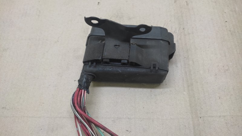 Реле LEXUS RX300 98-03 3.0 1MZFE