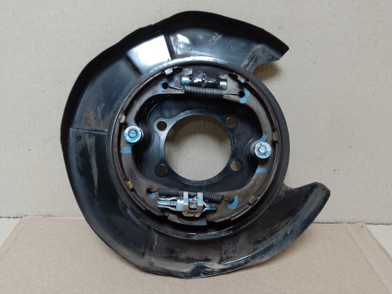 Тормозной механизм задний правый INFINITI QX60/JX35 12-20 44000-3JA0D Б/У