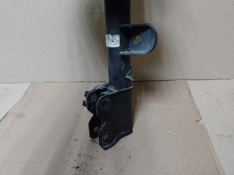 Амортизатор передний левый INFINITI QX60/JX35 12-20