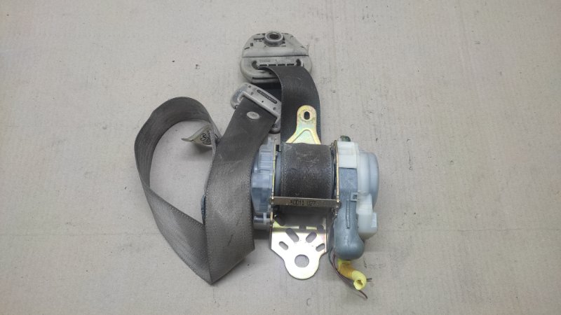 Запчасть ремень безопасности левый LEXUS RX300 98-03 2000 3.0 1MZFE 73220-48030-A0 Б/У Ремень безопасности левый LEXUS RX300 98-03 2000 3.0 1MZFE 73220-48030-A0 Б/У