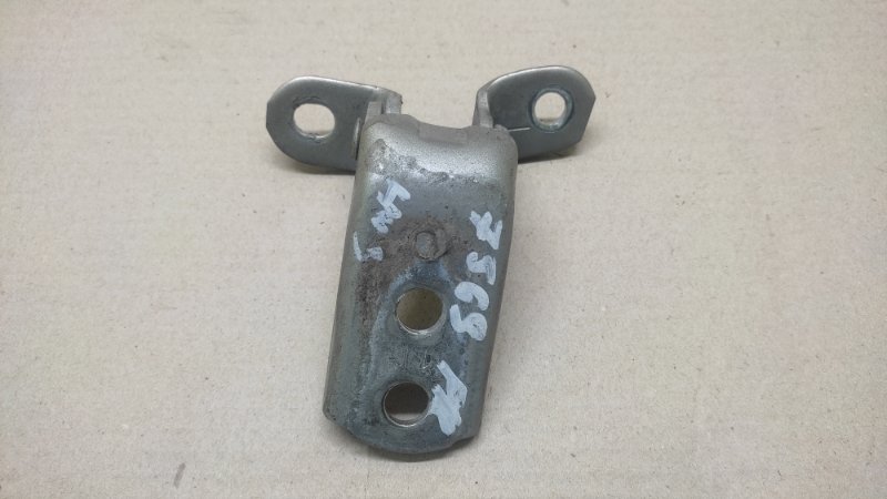 Петля двери нижняя передняя левая LEXUS RX300 98-03 2000 3.0 1MZFE 68710-12150 Б/У