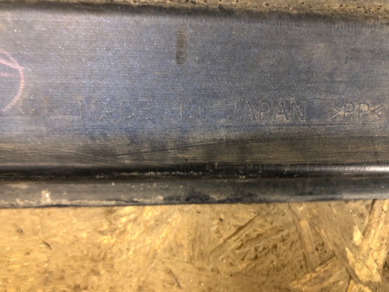 Накладка порога наружная левая IMPREZA 00-07 GD/GG