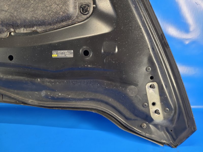 Капот LEAF 10-17