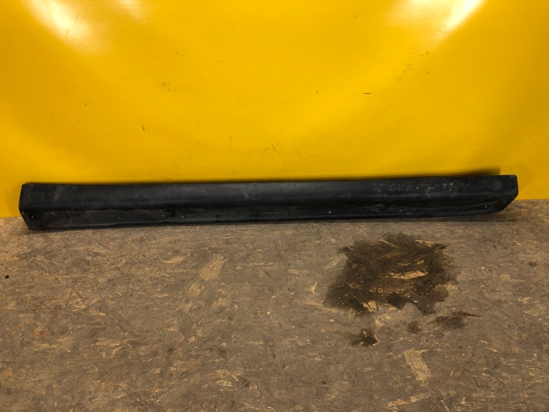 Запчасть накладка порога наружная MITSUBISHI OUTLANDER GF 12- 6512A422 Б/У Накладка порога наружная MITSUBISHI OUTLANDER GF 12- 6512A422 Б/У