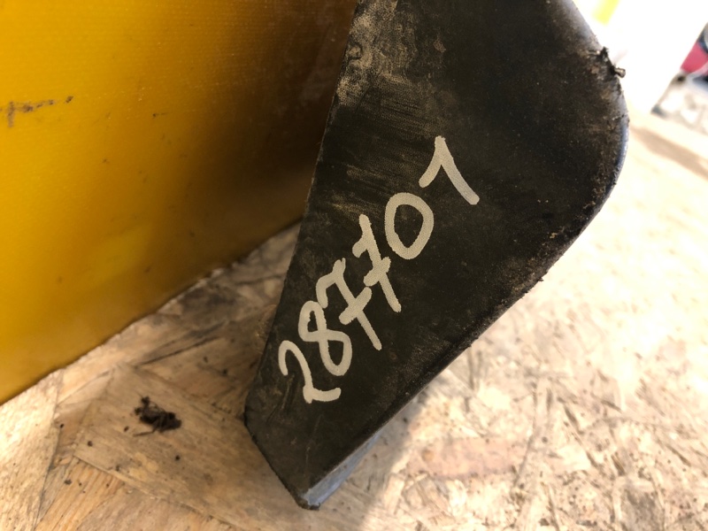 Накладка порога наружная OUTLANDER GF 12- Накладка порога наружная OUTLANDER GF 12-