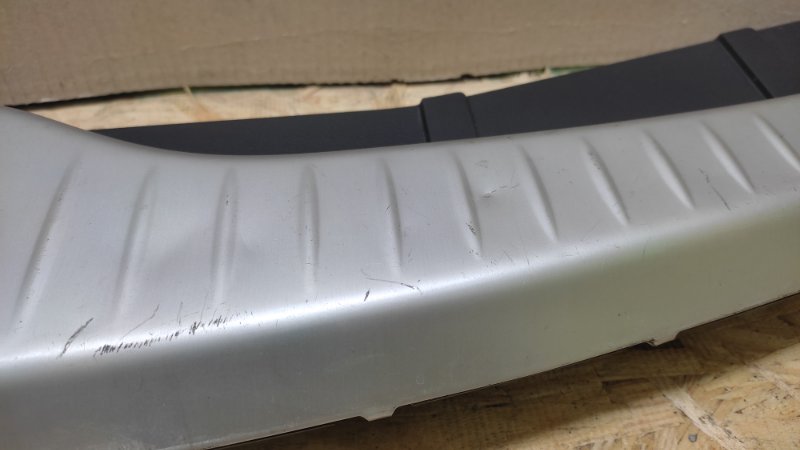 Накладка на порог багажника FX S50 03-08 2005 3.5 VQ35DE