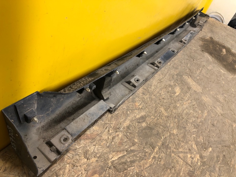 Накладка порога наружная левая LEXUS GS350 GS300 05-11 Накладка порога наружная левая LEXUS GS350 GS300 05-11