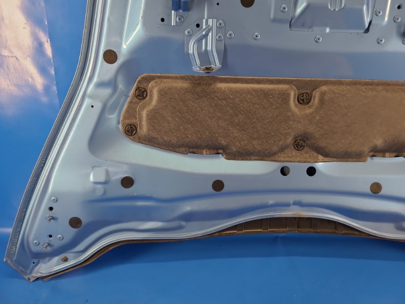 Капот LEAF 10-17