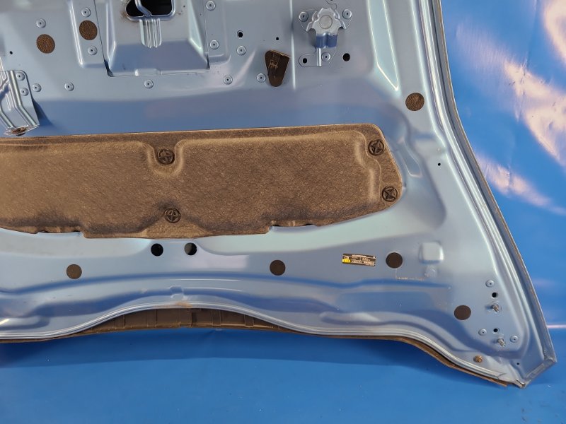 Капот LEAF 10-17