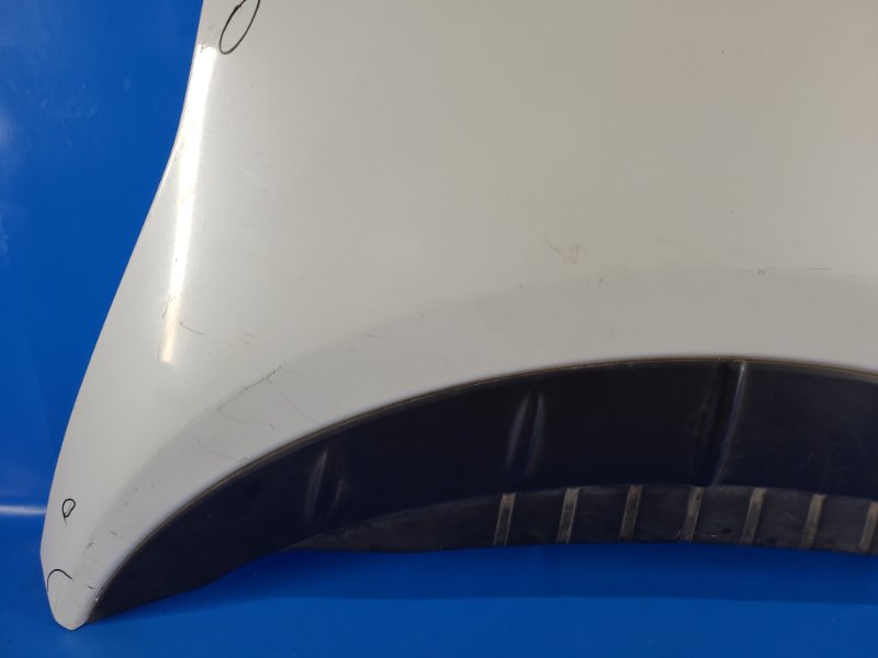 Капот NISSAN LEAF 10-17