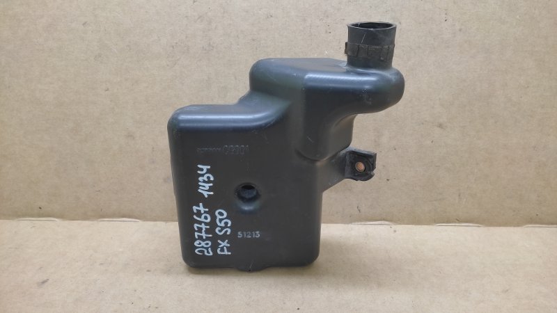 Резонатор воздушного фильтра FX S50 03-08 2005 3.5 VQ35DE