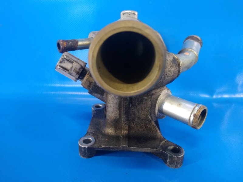 Фланец системы охлаждения MAZDA CX-7 06-12