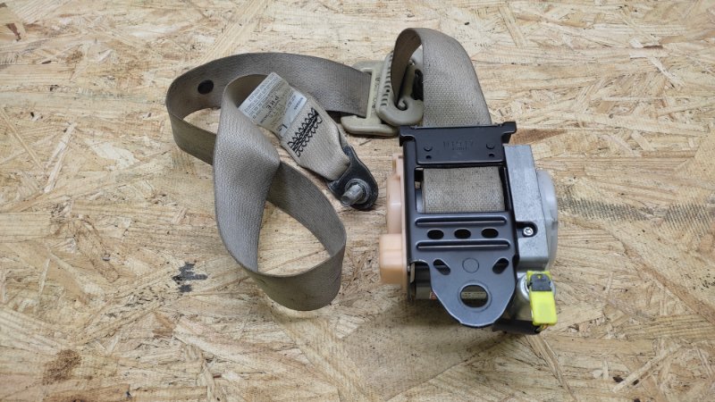 Ремень безопасности передний левый FX S50 03-08 2005 3.5 VQ35DE Ремень безопасности передний левый FX S50 03-08 2005 3.5 VQ35DE