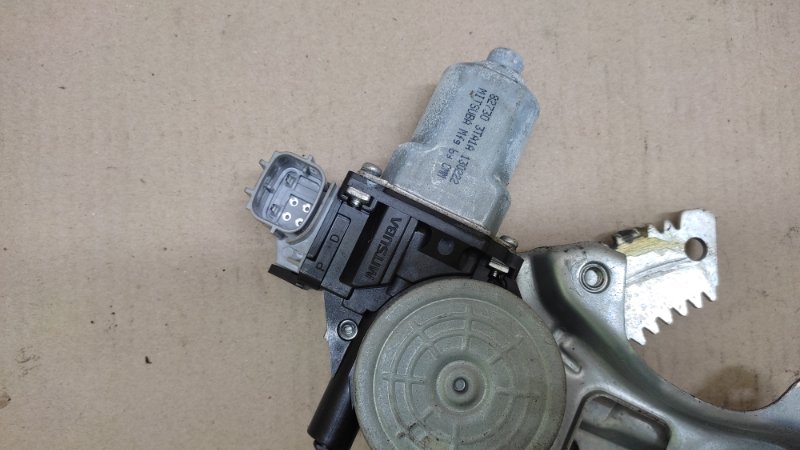 Стеклоподъемник задний правый SENTRA B17 12-21 2013 1.8 MRA8DE