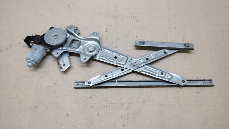 Стеклоподъемник задний левый SENTRA B17 12-21 2013 1.8 MRA8DE