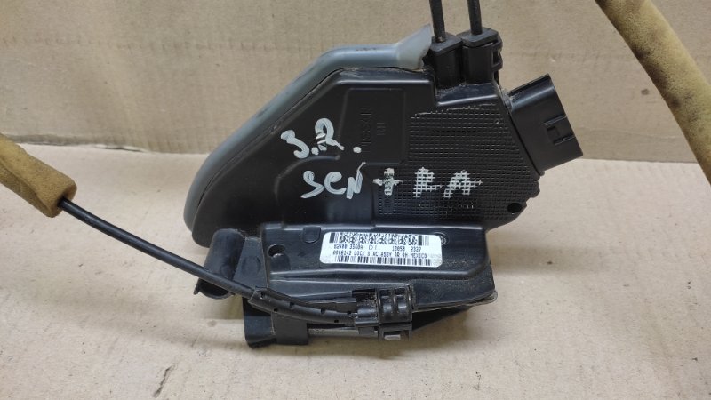 Замок двери задний правый SENTRA B17 12-21 2013 1.8 MRA8DE Замок двери задний правый SENTRA B17 12-21 2013 1.8 MRA8DE