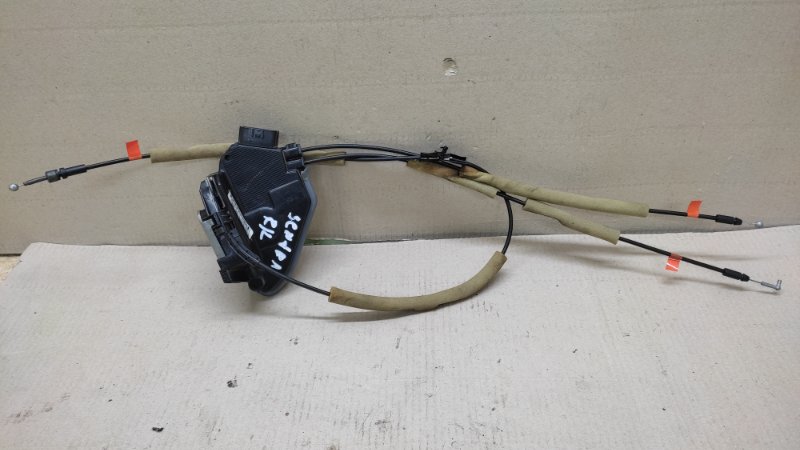 Запчасть замок двери задний левый NISSAN SENTRA B17 12-21 2013 1.8 MRA8DE 82501-3SG0A Б/У Замок двери задний левый NISSAN SENTRA B17 12-21 2013 1.8 MRA8DE 82501-3SG0A Б/У