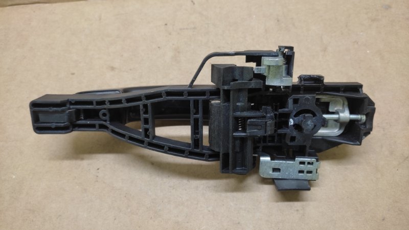 Ручка двери наружная задняя левая FORD FOCUS 10-18 MK3 2.0 C20HDEX