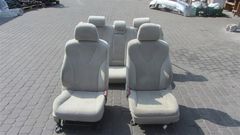 Сиденья комплект TOYOTA CAMRY 40 06-11 Б/У