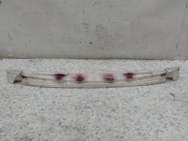 Наполнитель бампера передний TOYOTA PRIUS - 30 09-17 52611-47080 Б/У