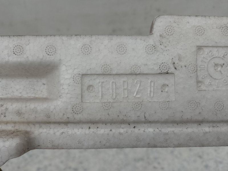 Наполнитель бампера передний TOYOTA PRIUS - 30 09-17