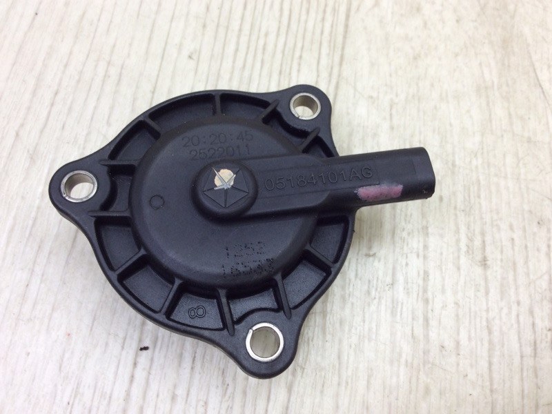 Запчасть клапан изменения фаз грм DODGE JOURNEY 08-20 2011 JC 3.6 ERB 5184101AG Б/У Клапан изменения фаз ГРМ DODGE JOURNEY 08-20 2011 JC 3.6 ERB 5184101AG Б/У