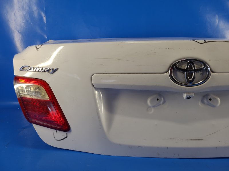 Крышка багажника CAMRY 40 06-11