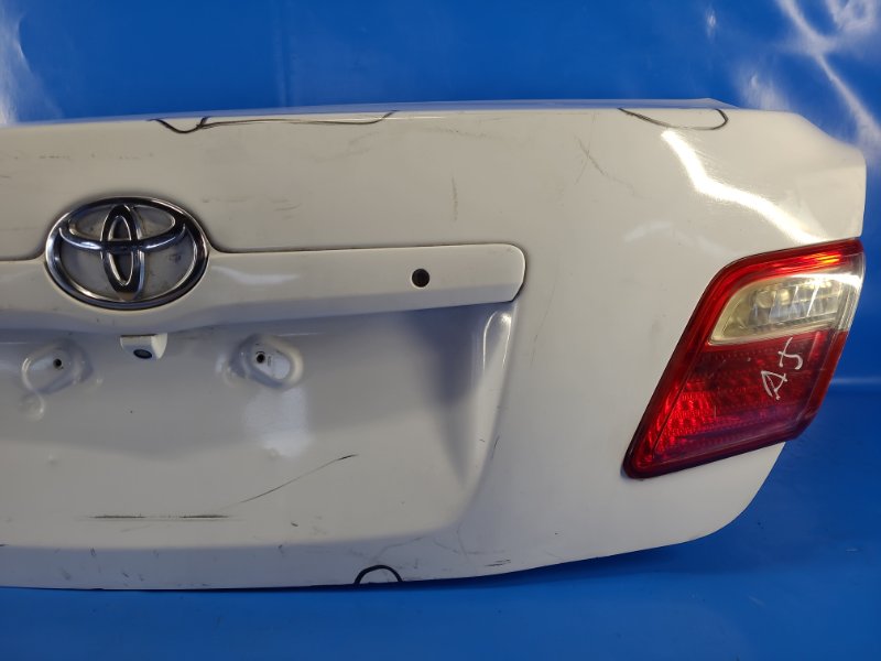 Крышка багажника CAMRY 40 06-11