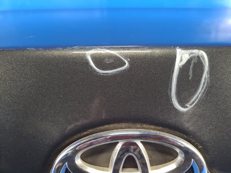 Крышка багажника CAMRY 40 06-11