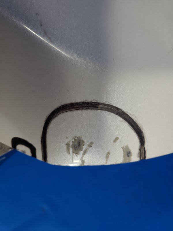 Крышка багажника GENESIS SEDAN 08-13