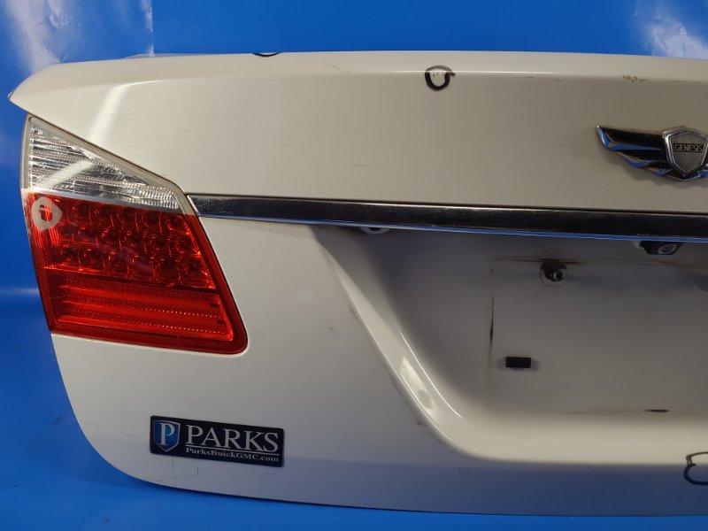 Крышка багажника GENESIS SEDAN 08-13