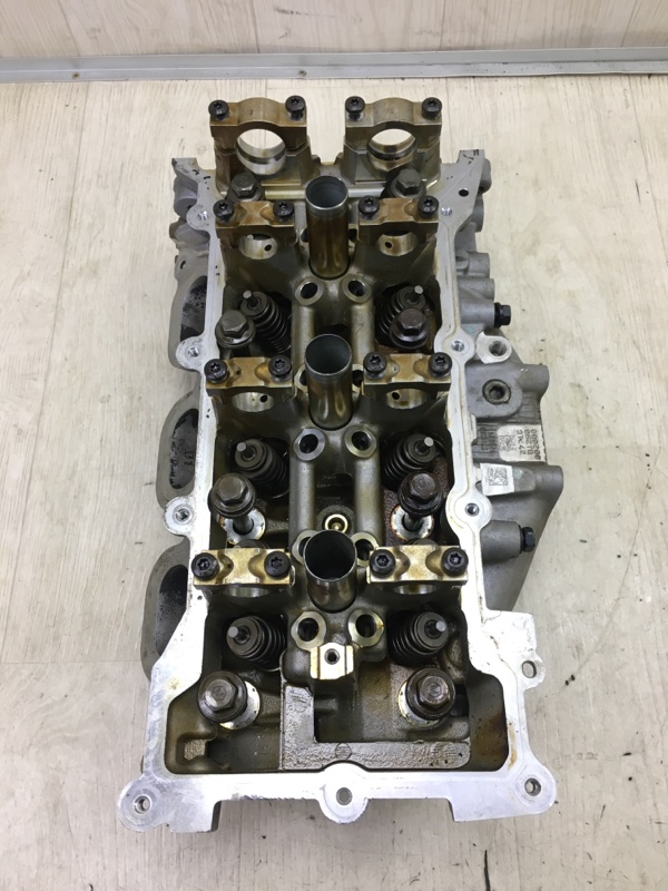 Головка блока цилиндров правая JOURNEY 08-20 2011 JC 3.6 ERB