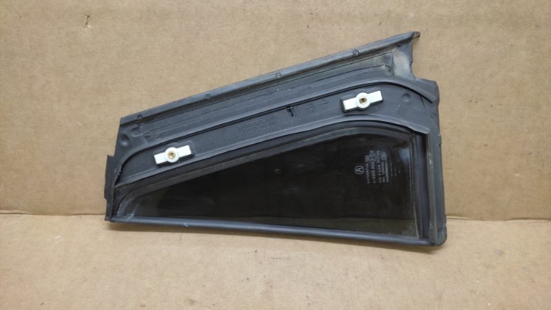 Стекло двери глухое заднее правое ACURA RDX 12-19 TB4 3.5 J35Z2