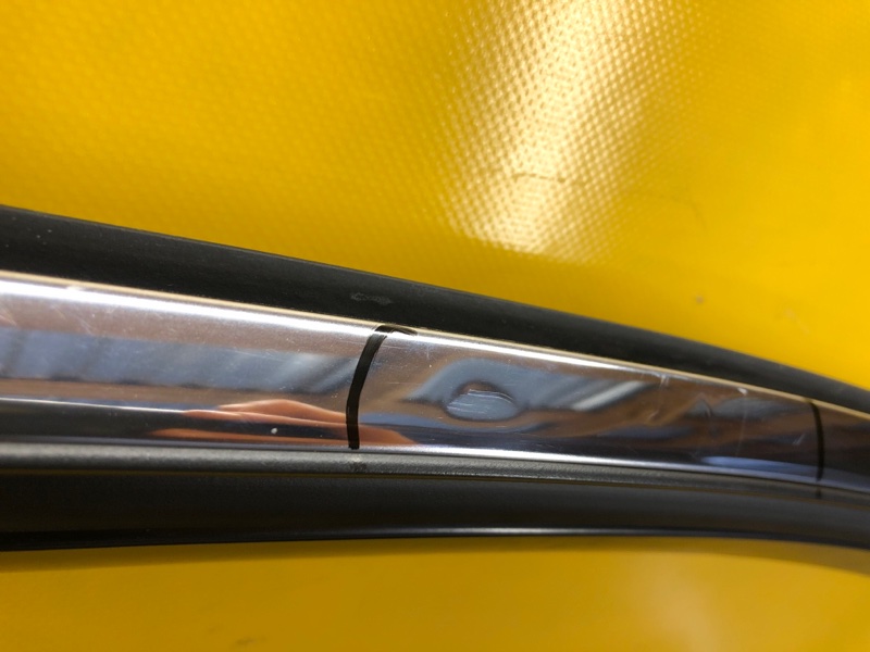 Дверь передняя правая RAV4 18- Дверь передняя правая RAV4 18-