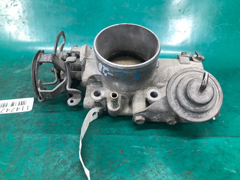 Дроссельная заслонка CAMRY 20 96-02