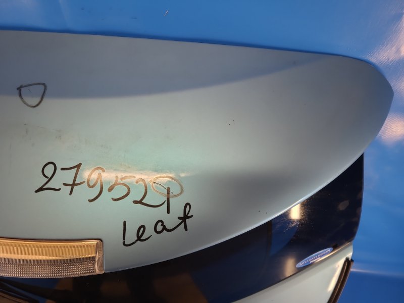 Крышка багажника LEAF 10-17