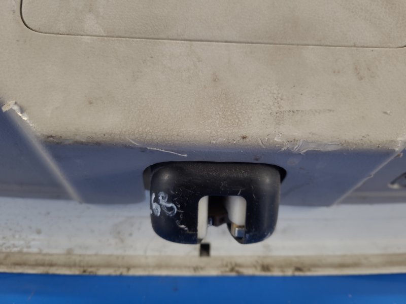 Замок крышки багажника LEAF 10-17