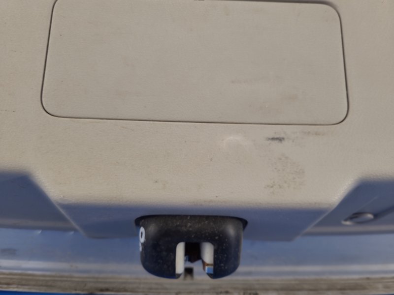 Замок крышки багажника LEAF 10-17