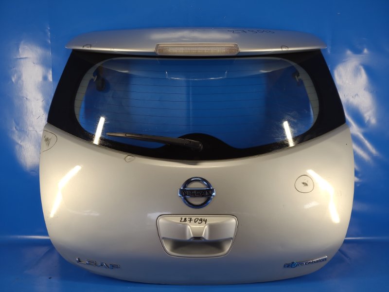 Крышка багажника NISSAN LEAF 10-17 K010M-3NAMB Б/У