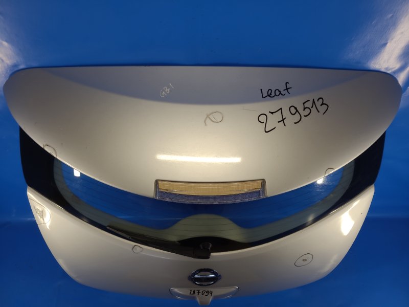 Крышка багажника LEAF 10-17