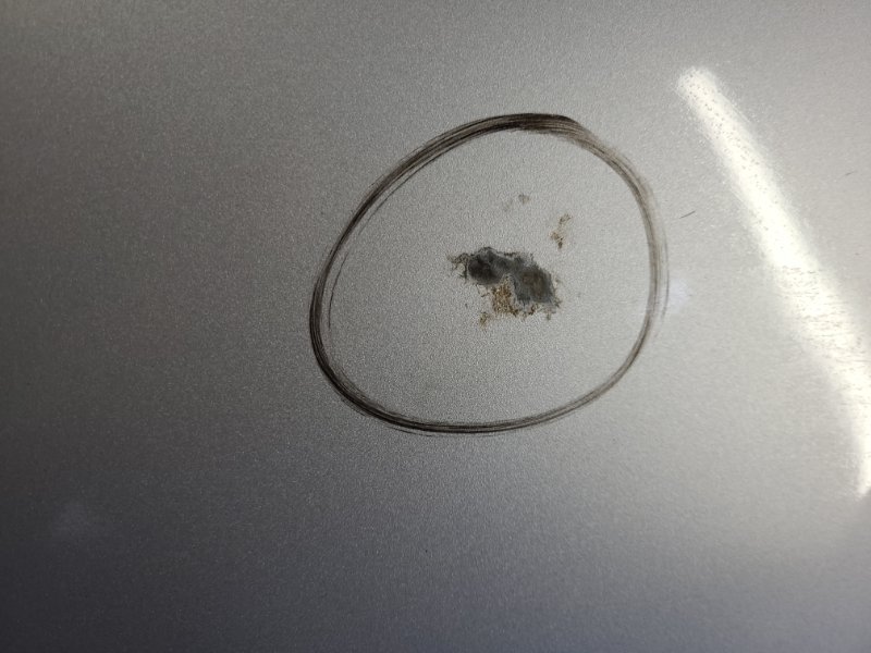 Крышка багажника LEAF 10-17