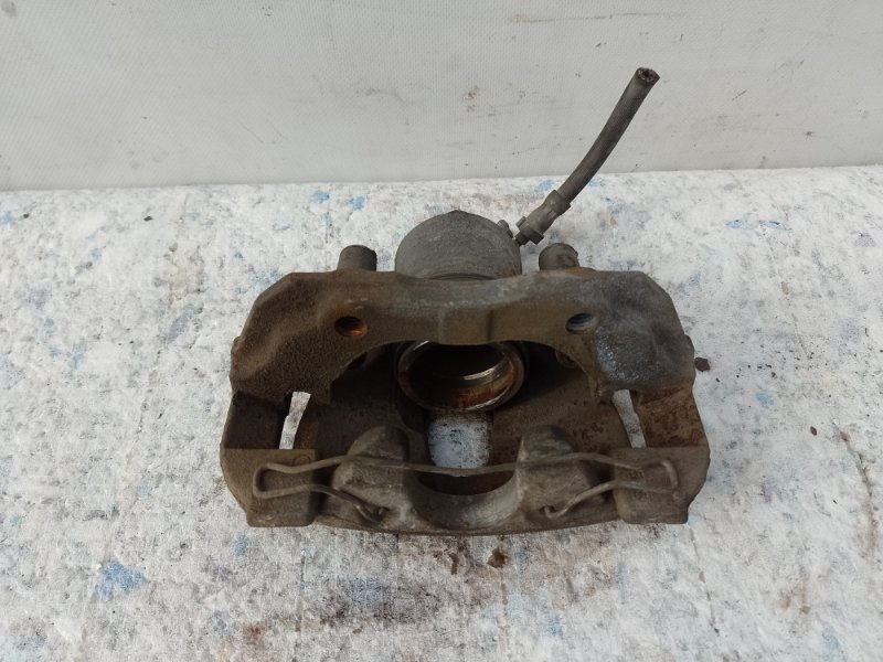 Суппорт тормозной передний правый FOCUS 10-18 2016 2.0