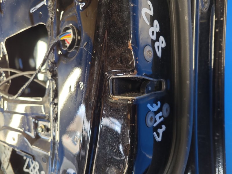 Замок двери передний правый TOYOTA RAV4 05-12 Б/У