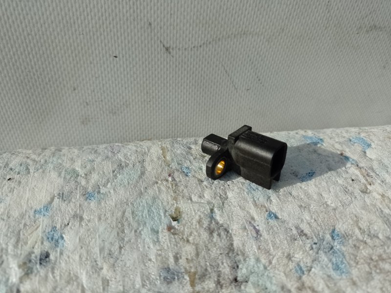 Датчик ABS задний левый FORD FOCUS 10-18 2016 2.0 HV6Z-2C190-A Б/У