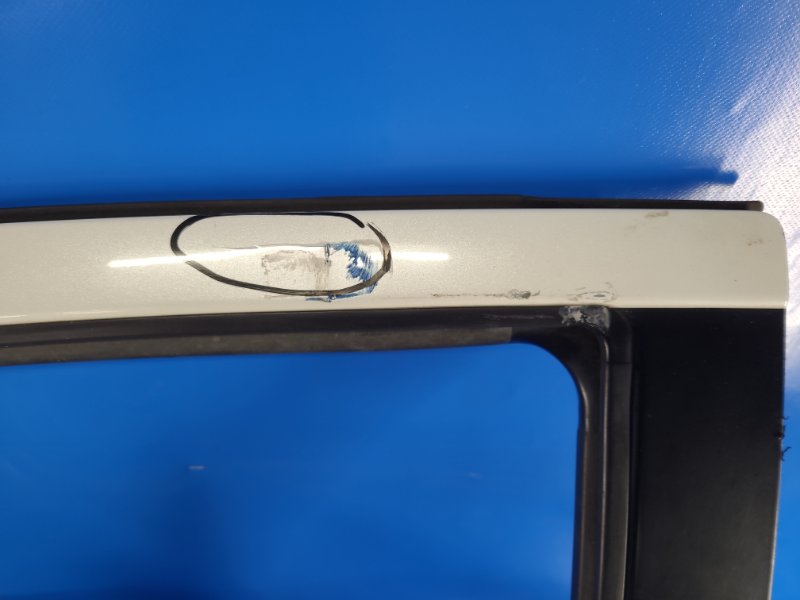 Дверь задняя правая YARIS 05–11