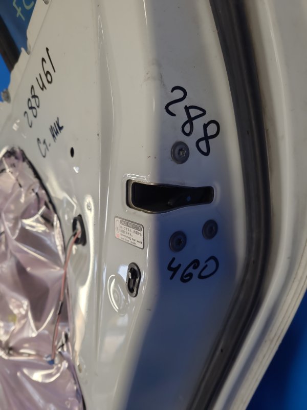 Замок двери задний правый TOYOTA YARIS 05–11 Б/У