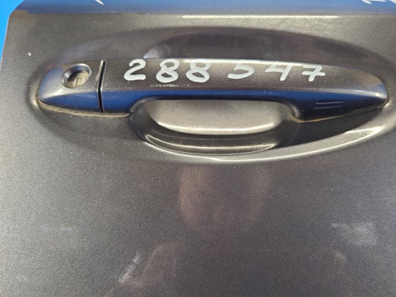 Ручка двери наружная передняя правая TOYOTA PRIUS PLUS 11-14 Ручка двери наружная передняя правая TOYOTA PRIUS PLUS 11-14