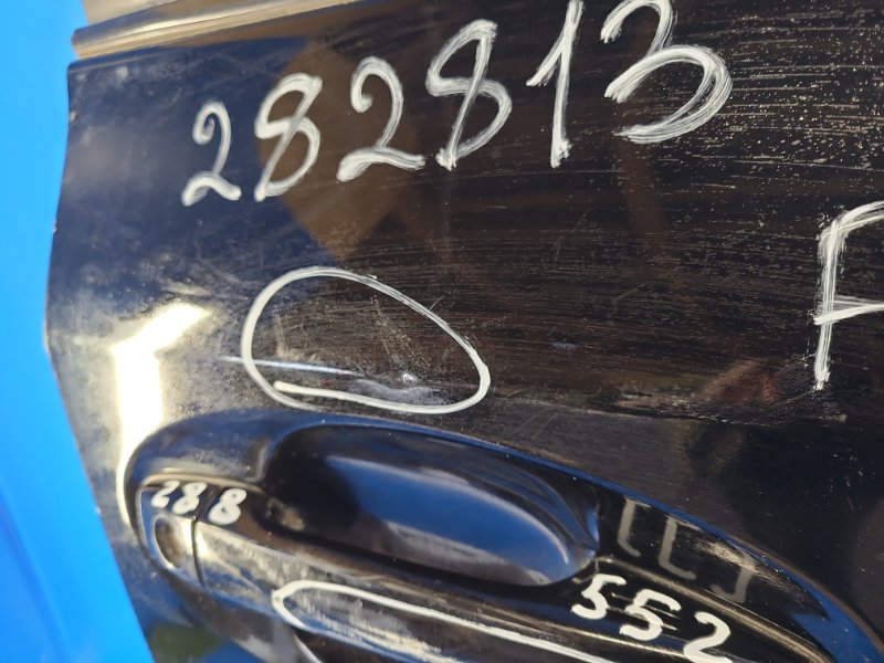 Дверь передняя правая PRIUS PLUS 11-14