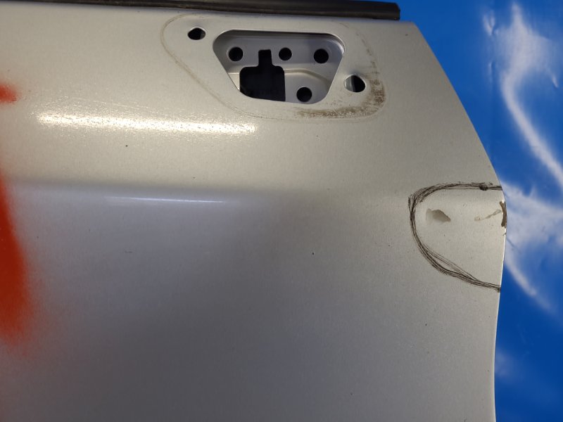 Дверь передняя правая PRIUS - 30 09-17 Дверь передняя правая PRIUS - 30 09-17